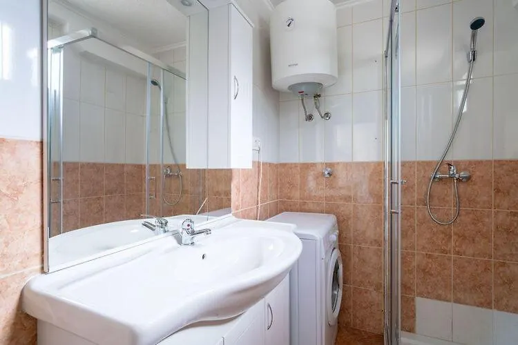 Apartments Nika With Swimming Pool And Beautiful Sea View Dobreć 0*,  Croatie
