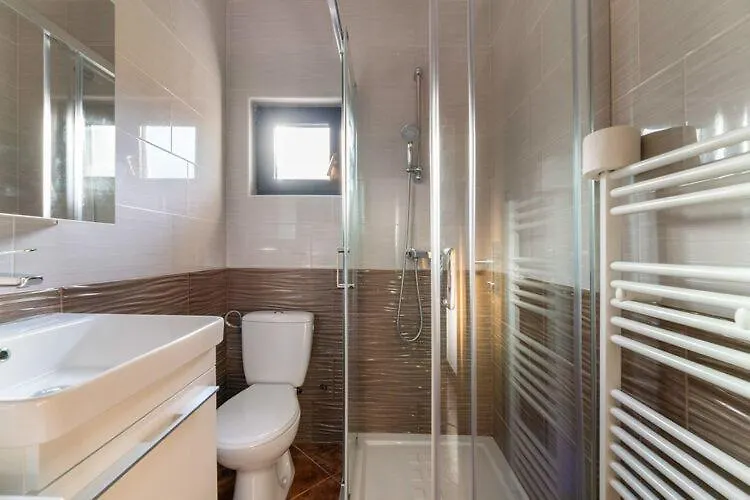 Apartments Nika With Swimming Pool And Beautiful Sea View Dobreć