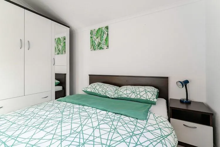 Apartments Nika With Swimming Pool And Beautiful Sea View Dobreć Croatie
