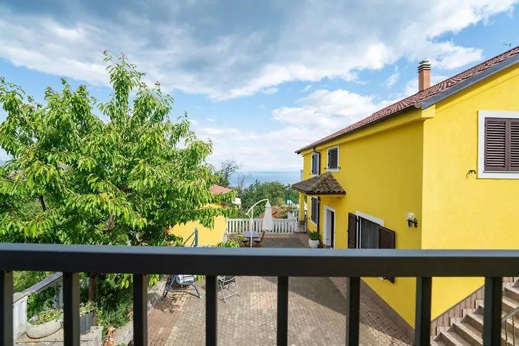 Apartments Nika With Swimming Pool And Beautiful Sea View Dobreć Horvátország