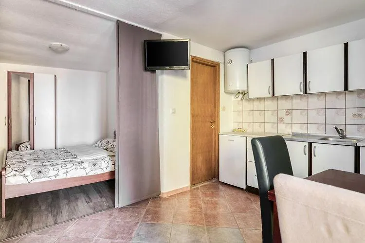 Apartments Nika With Swimming Pool And Beautiful Sea View Dobreć 0*,  Horvátország