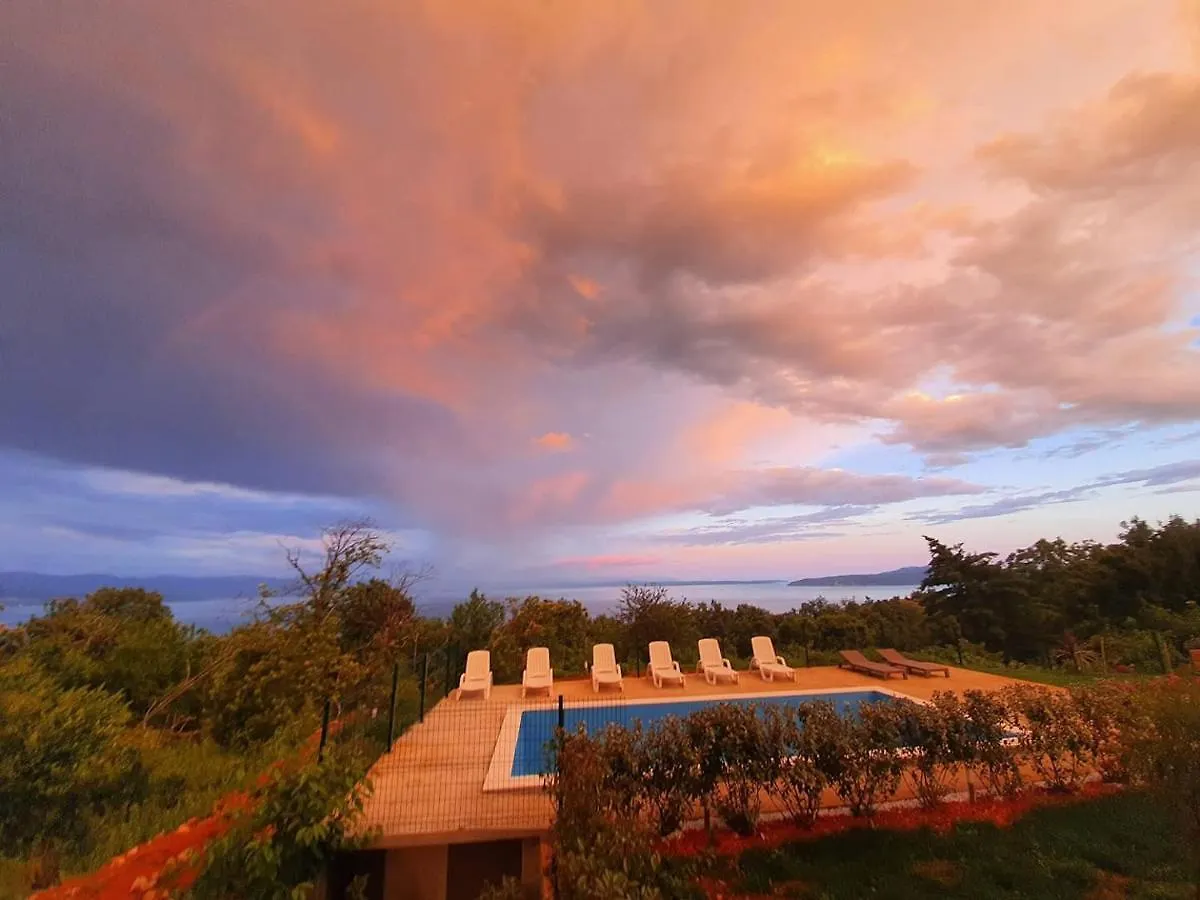 Apartments Nika With Swimming Pool And Beautiful Sea View Dobrec